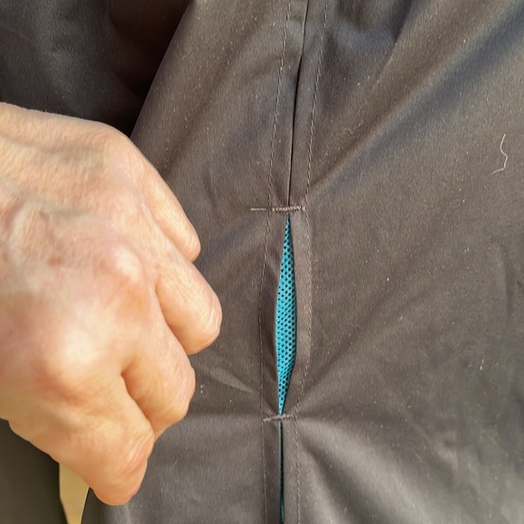 NWOT Adidas Climaproof Windstopper jacket - Picture 9 of 13